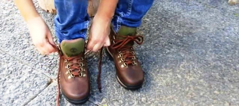 Chaussures de marche SAYOYO - Fleur marron. Pour bébé 17/18 EU En cuir souple 